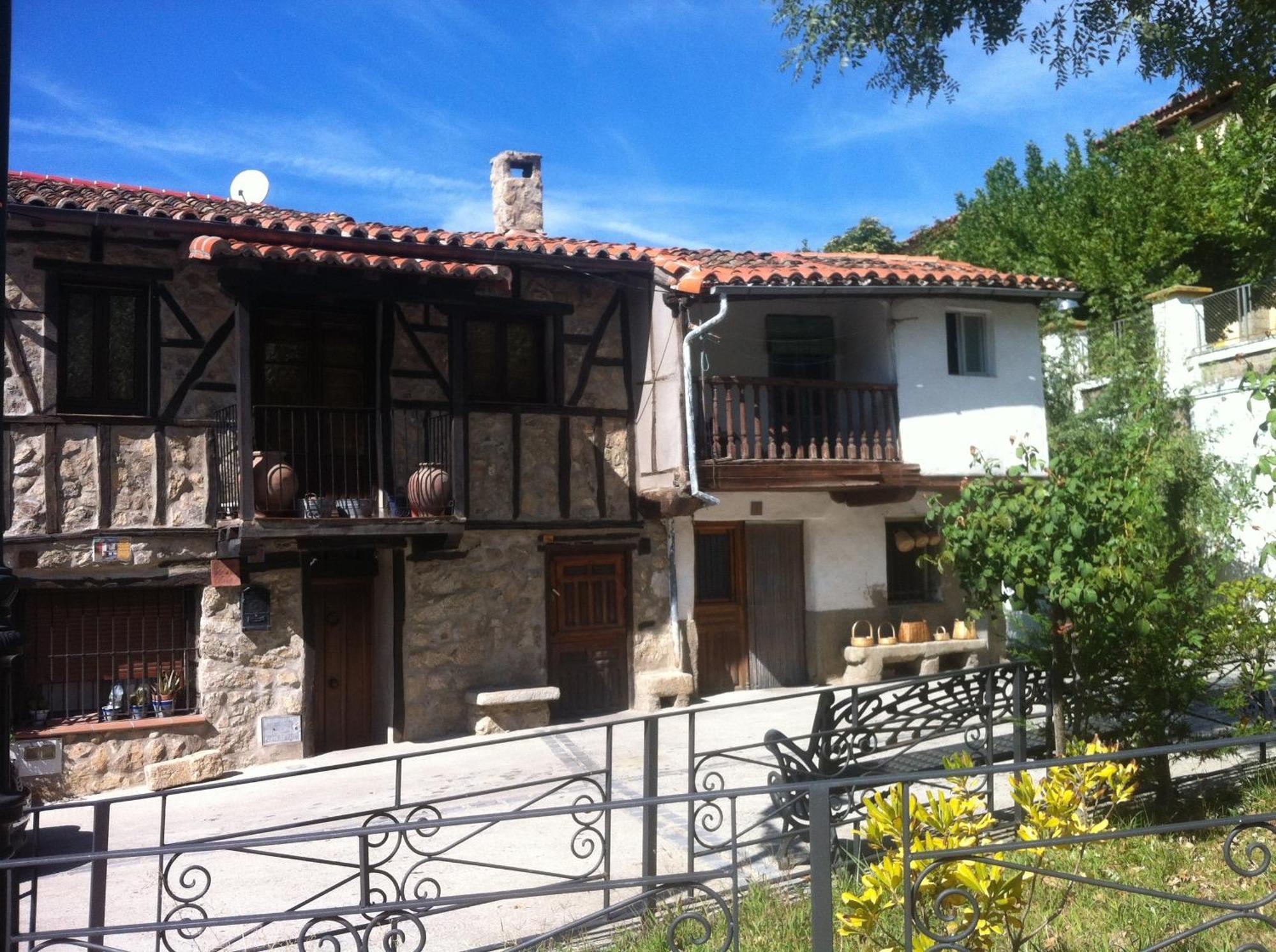Casa Rural Con Encanto "Los Postigos" Banos De Montemayor Esterno foto