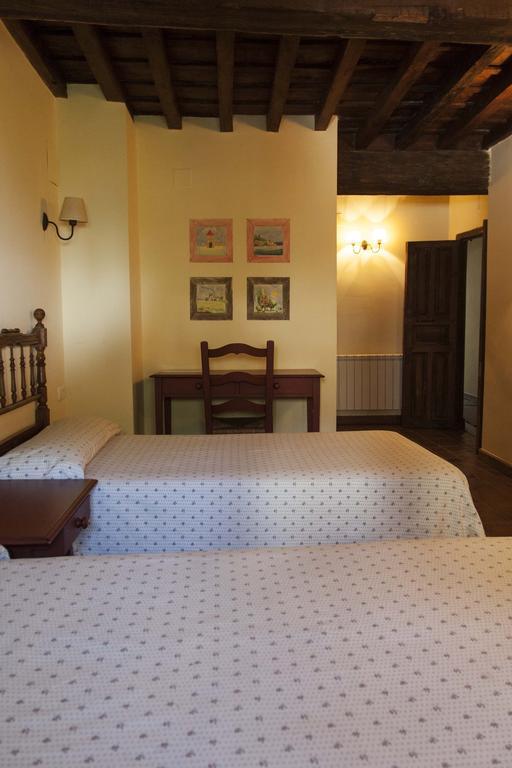Casa Rural Con Encanto "Los Postigos" Banos De Montemayor Camera foto